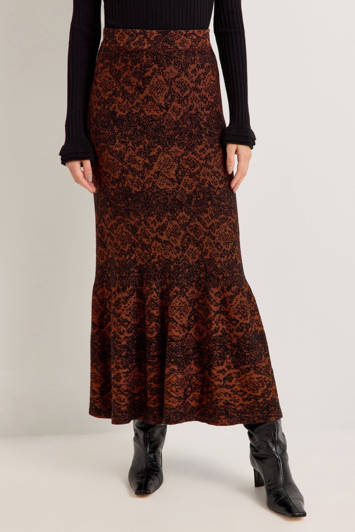 5015-394-601D-marie-oliver-shiloh-skirt-in-oxide-1