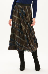 52111FF-tyler-böe-cara-pleated-skirt-in-brown-plaid-1