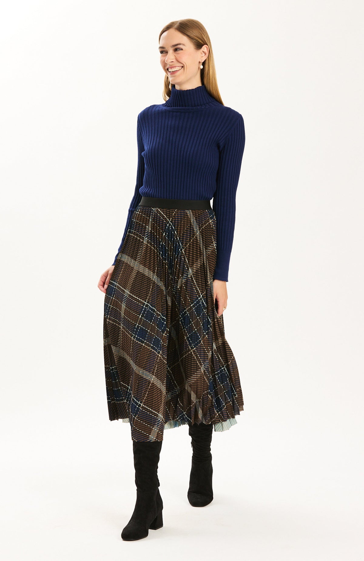 52111FF-tyler-böe-cara-pleated-skirt-in-brown-plaid-1