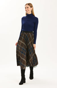 52111FF-tyler-böe-cara-pleated-skirt-in-brown-plaid-1