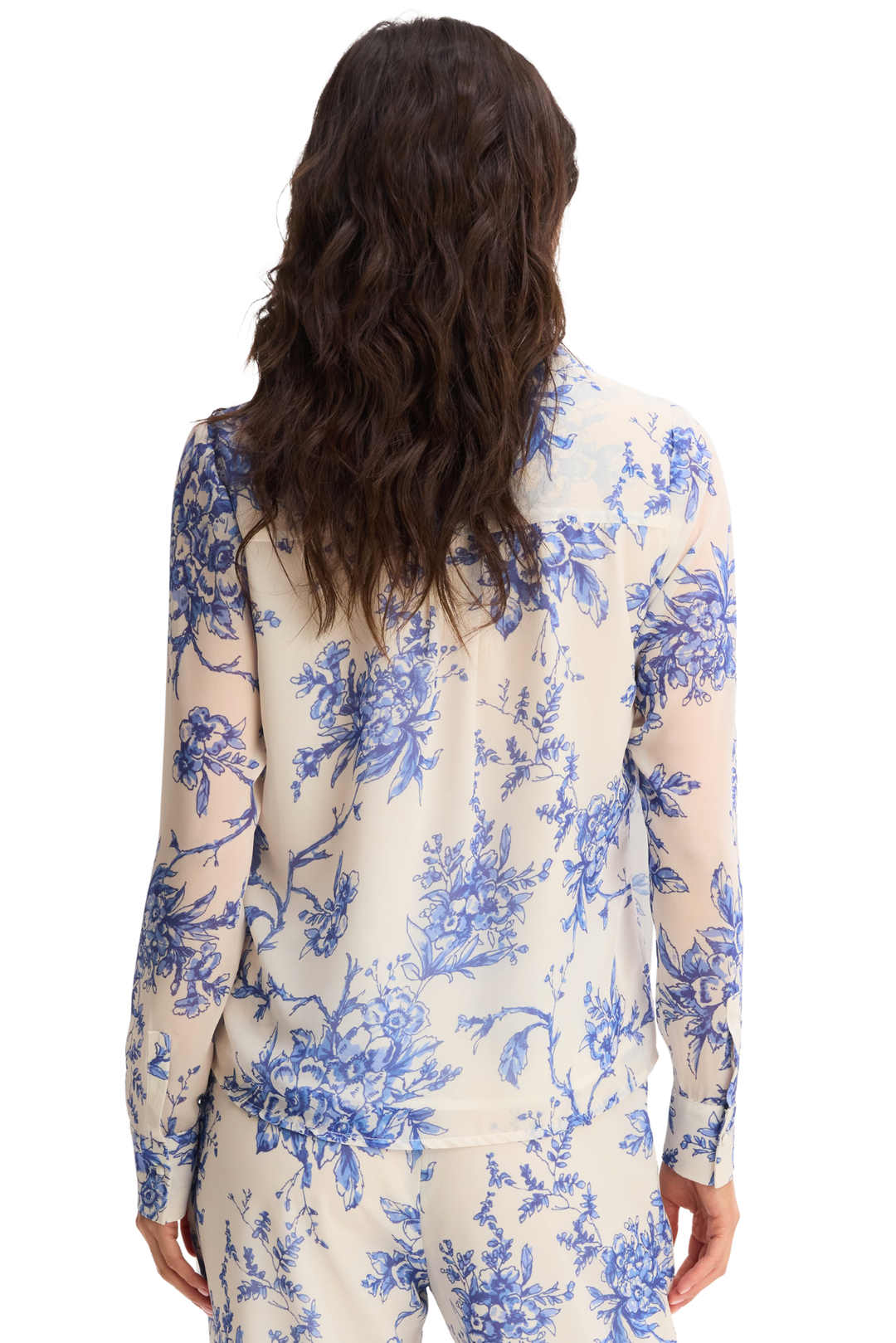 526T502P128-allison-new-york-maribeth-blouse-in-blue-floral-1
