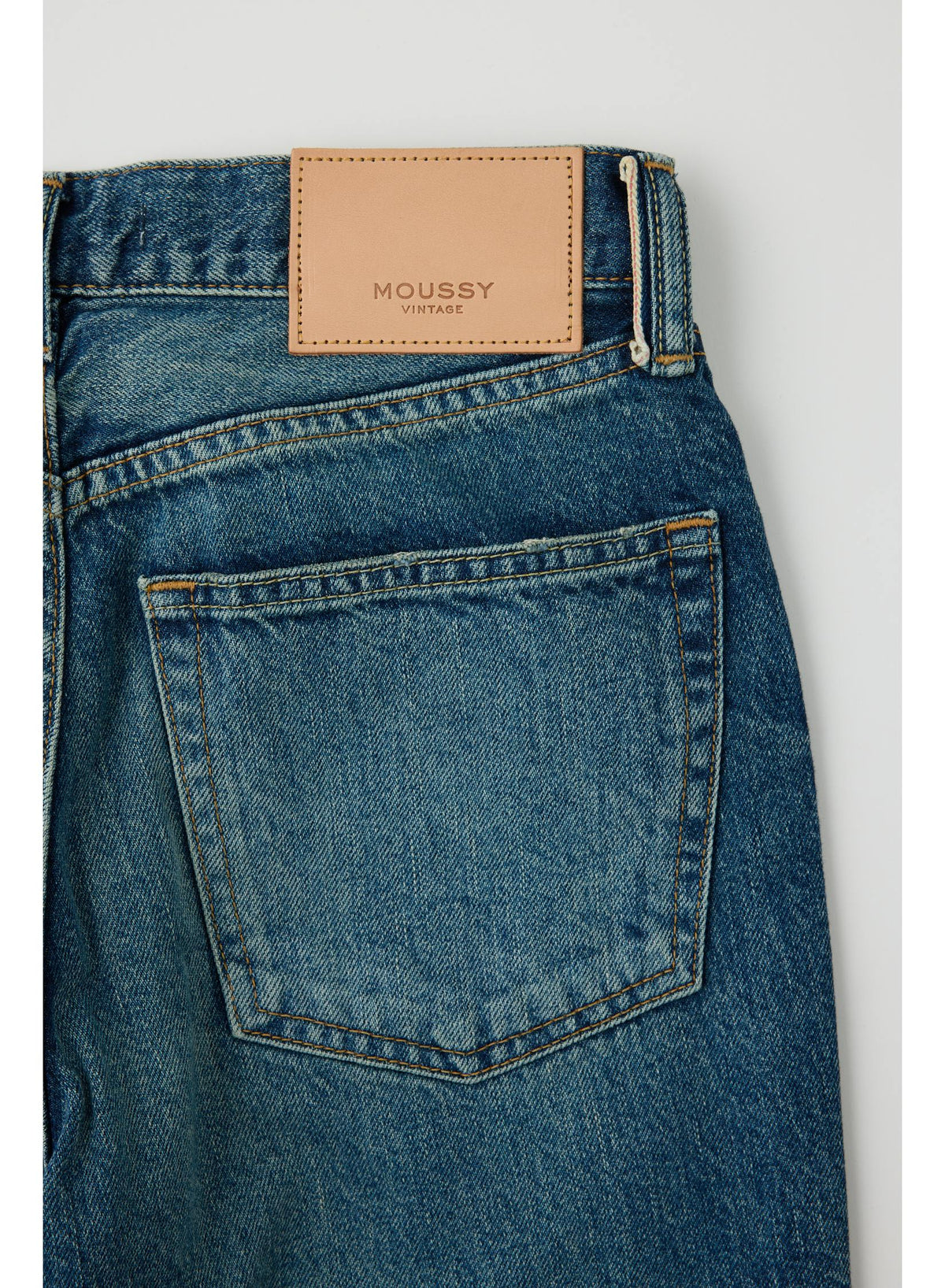 540JAC11-7051-Moussy-vintage-leyden-straight-leg-jean-dark-blue-1