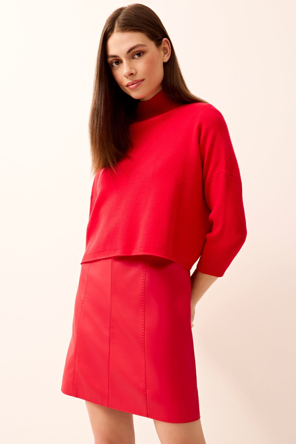 549T-204-184-marie-oliver-claudie-popover-sweater-lava-1