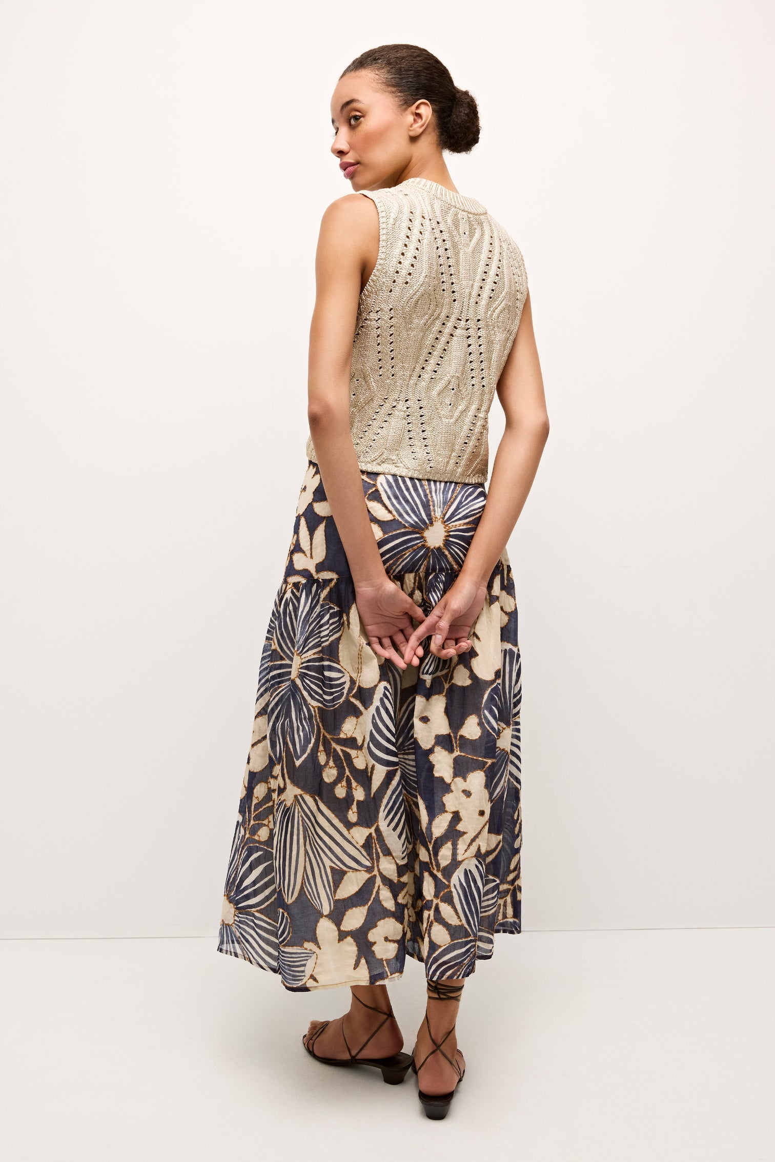 572T-235-007A-marie-oliver-mcguire-knit-top-in-chrome-4