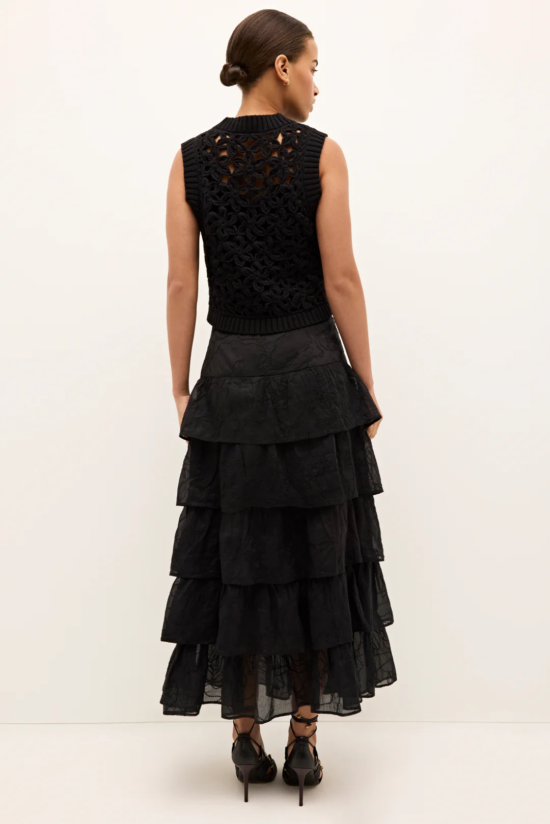 582T-258-101-marie-oliver-thea-shell-sweater-in-black-4