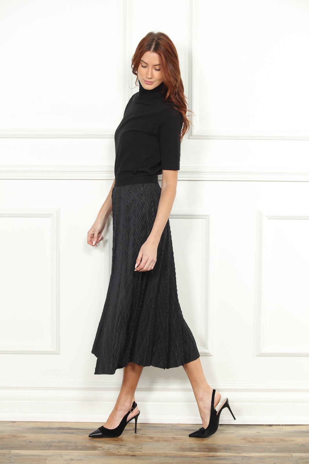 58604-zero-degrees-celsius-pleat-texture-midi-skirt-black-1