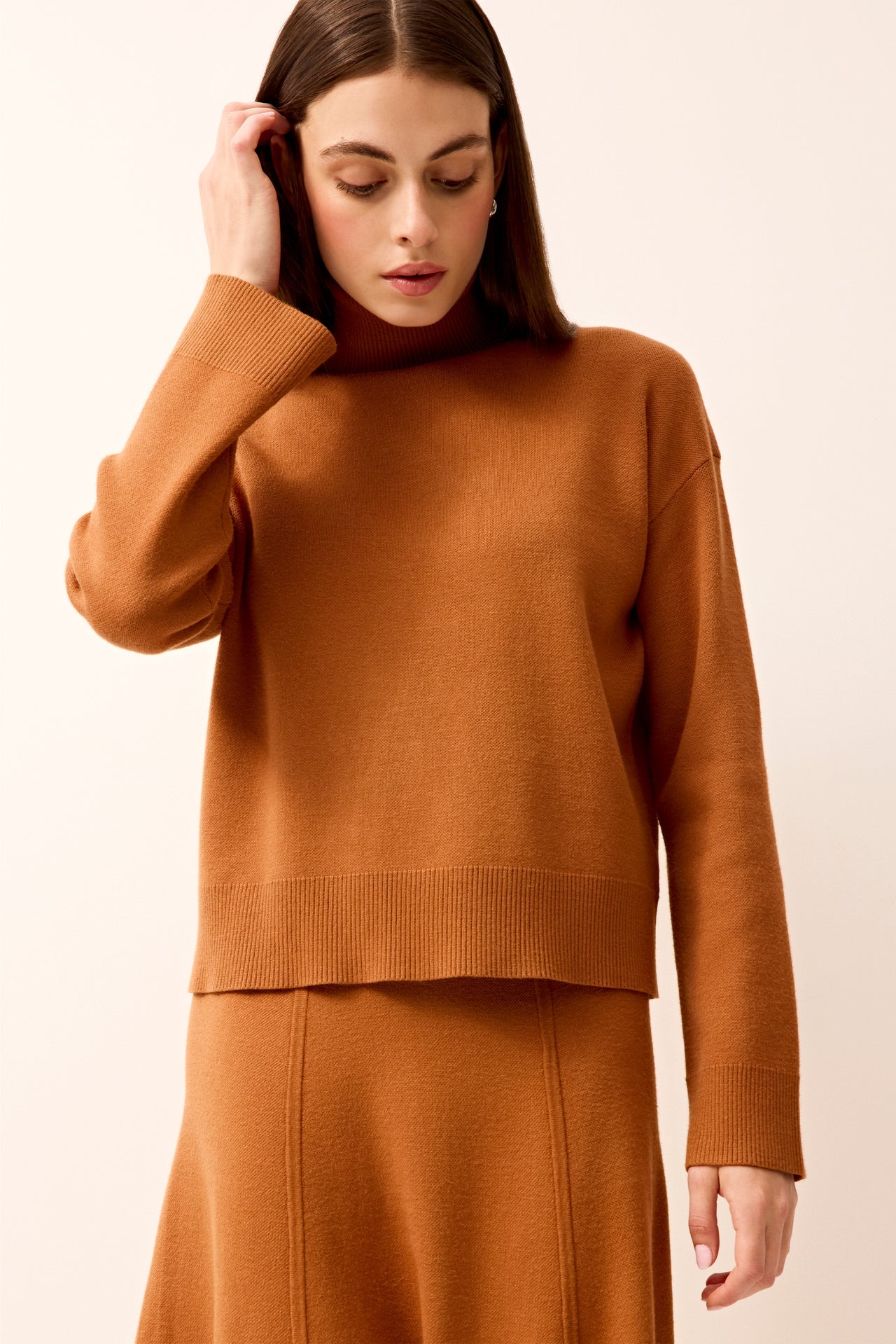 5E3T-204-136-marie-oliver-emmy-sweater-in-umber-1
