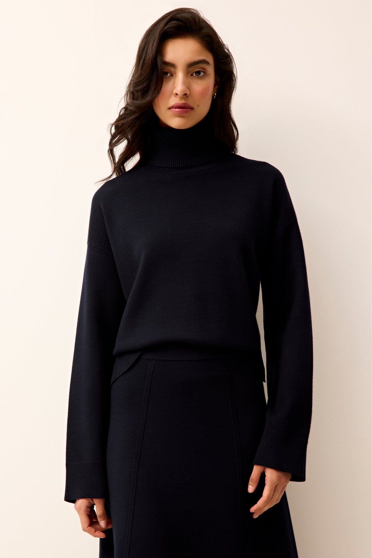 5J3S-204-108-marie-oliver-jemma-skirt-in-navy-1