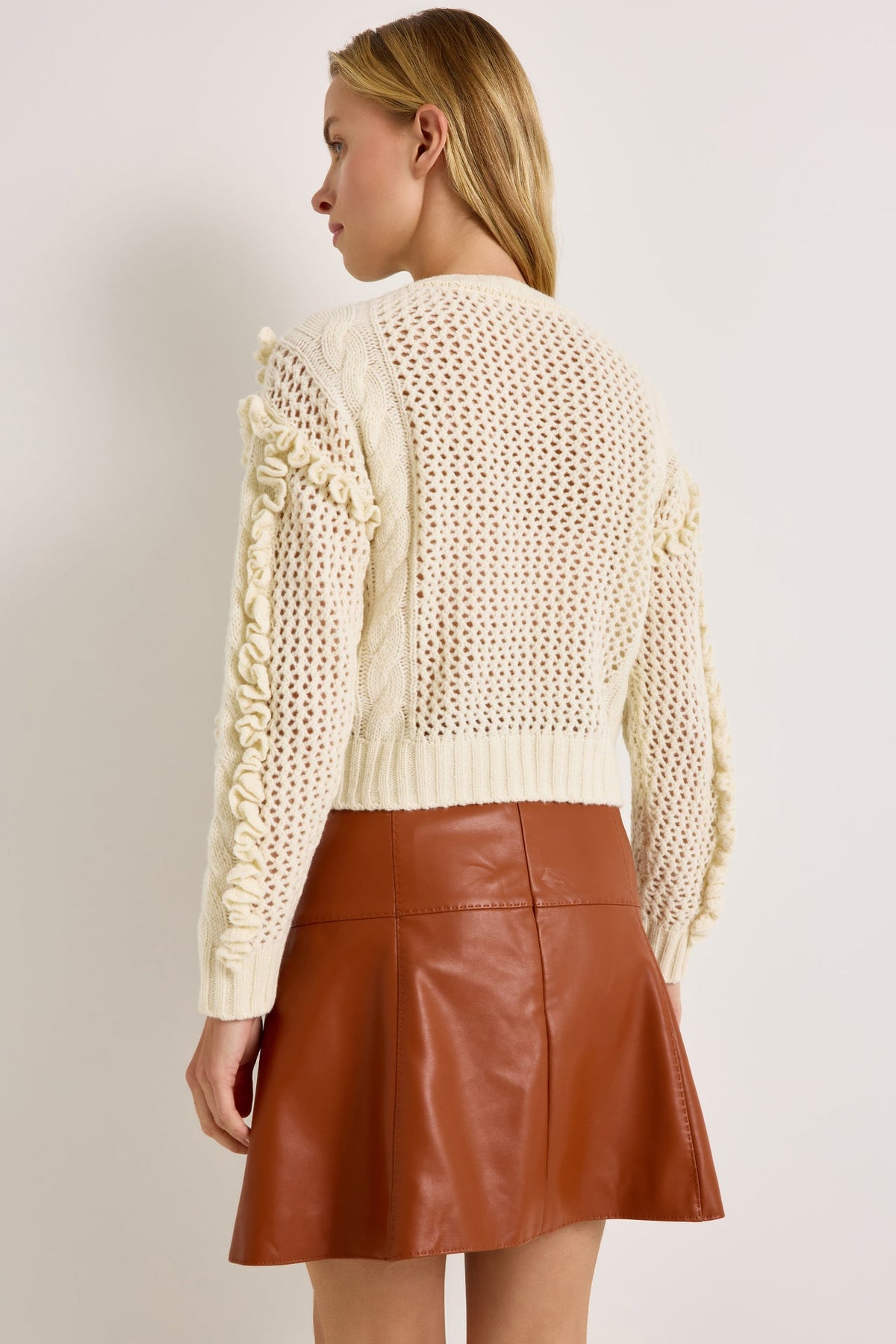5L5T-320-100-Marie-Oliver-lindsay-sweater-ivory-1