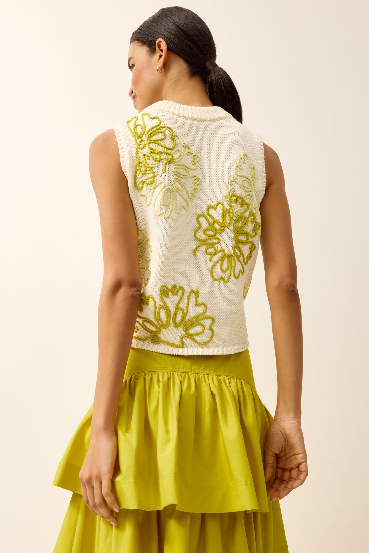 5N3T-235B-430-marie-oliver-natasha-floral-knit-top-in-lumino-1