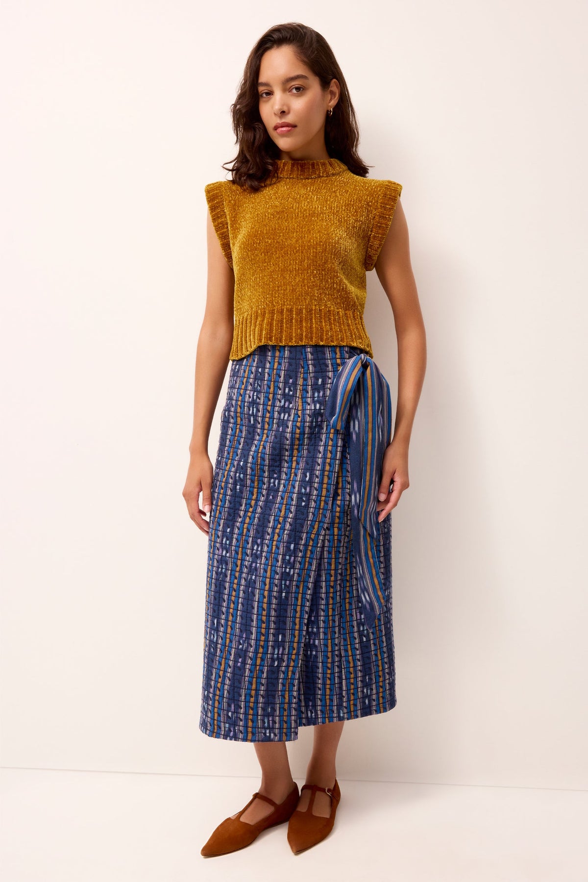 5P2T-326-137-marie-oliver-presley-chenille-sweater-shell-biscotti-1