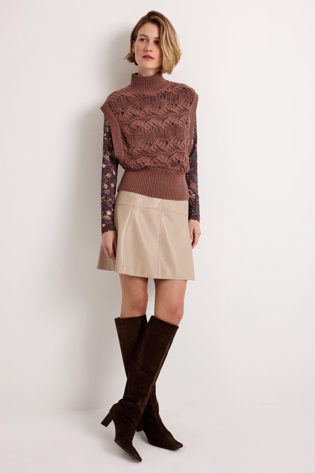 5U5T-292-179-marie-oliver-unity-knit-popover-in-tortoise-1
