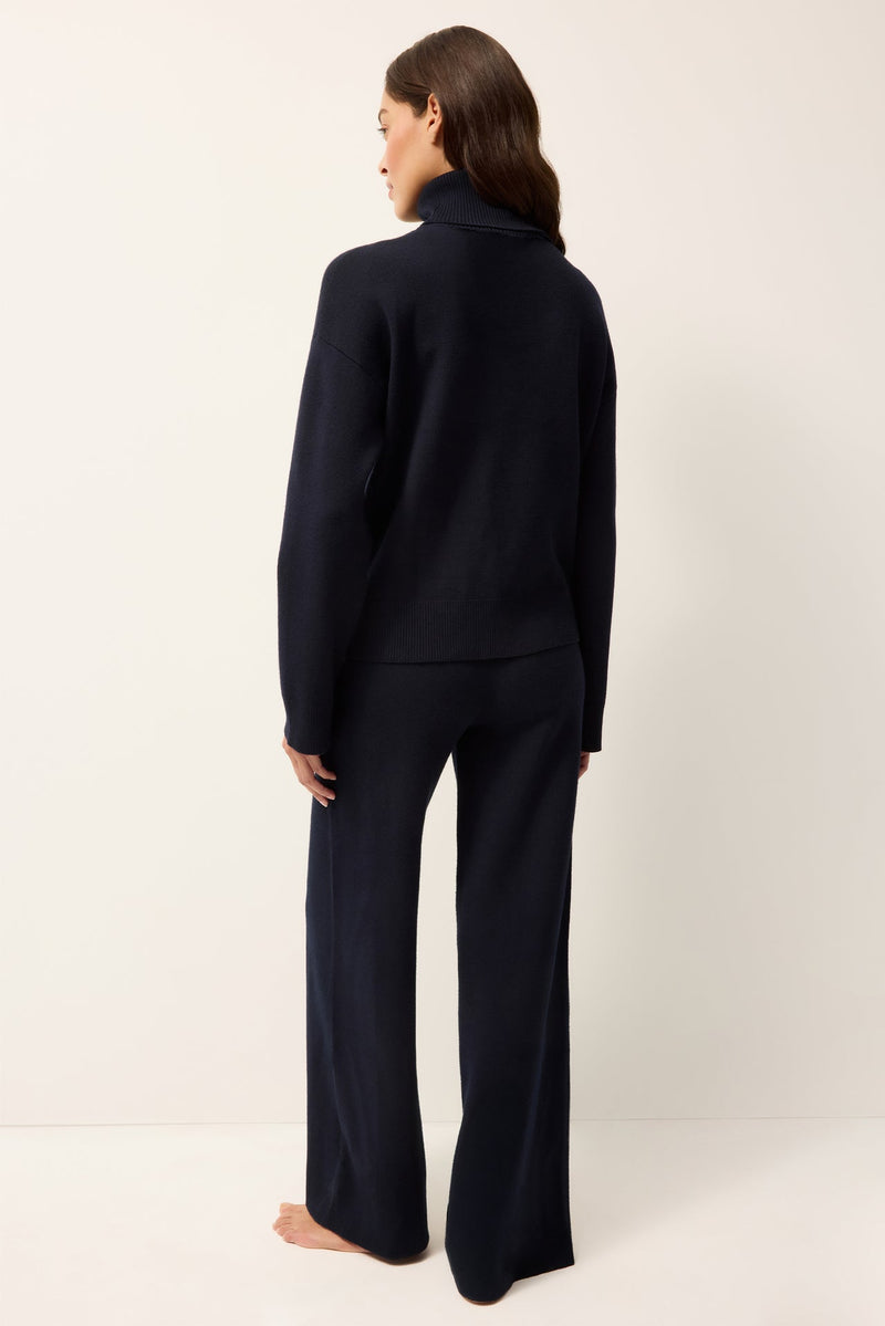 5W2P-204-108-marie-oliver-winnie-pant-in-navy-1