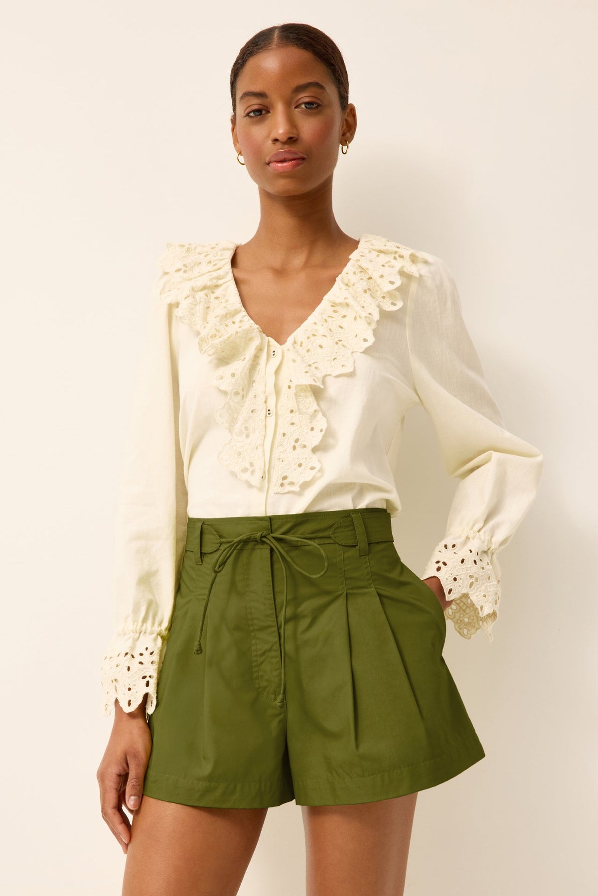 627-253-153-marie-oliver-lander-short-in-ivy-1