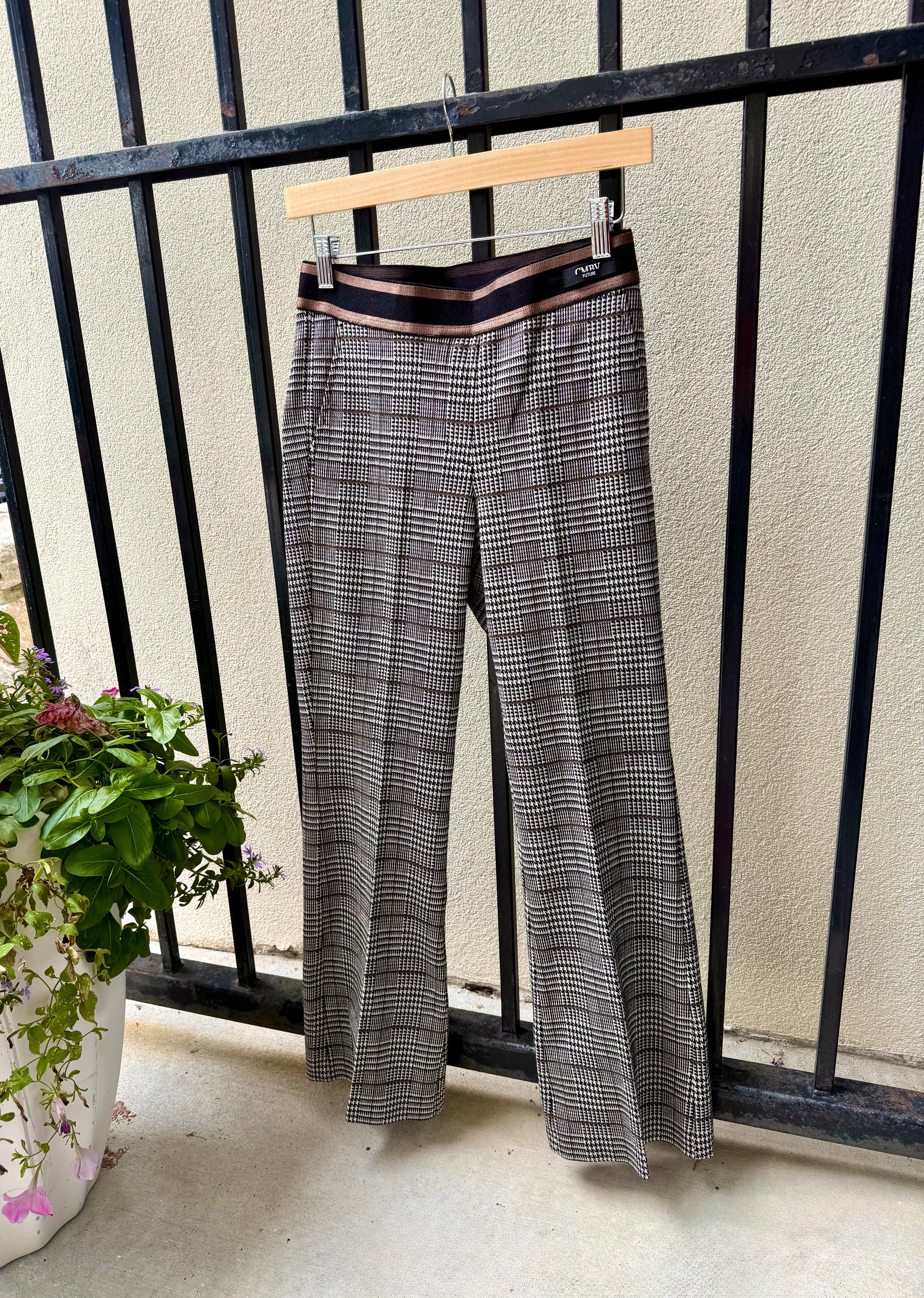 6445-cambio-francoise-crop-pant-in-black-brown-creme-1