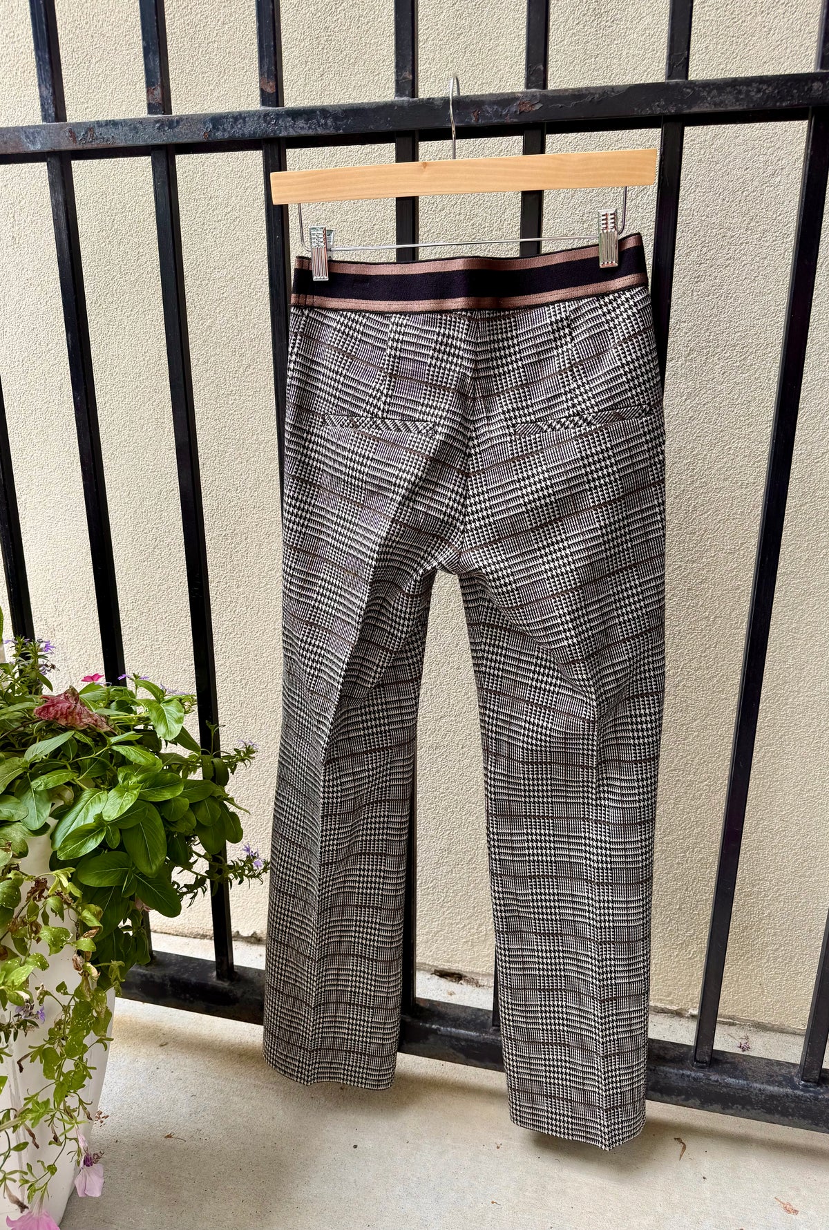 6445-cambio-francoise-crop-pant-in-black-brown-creme-2