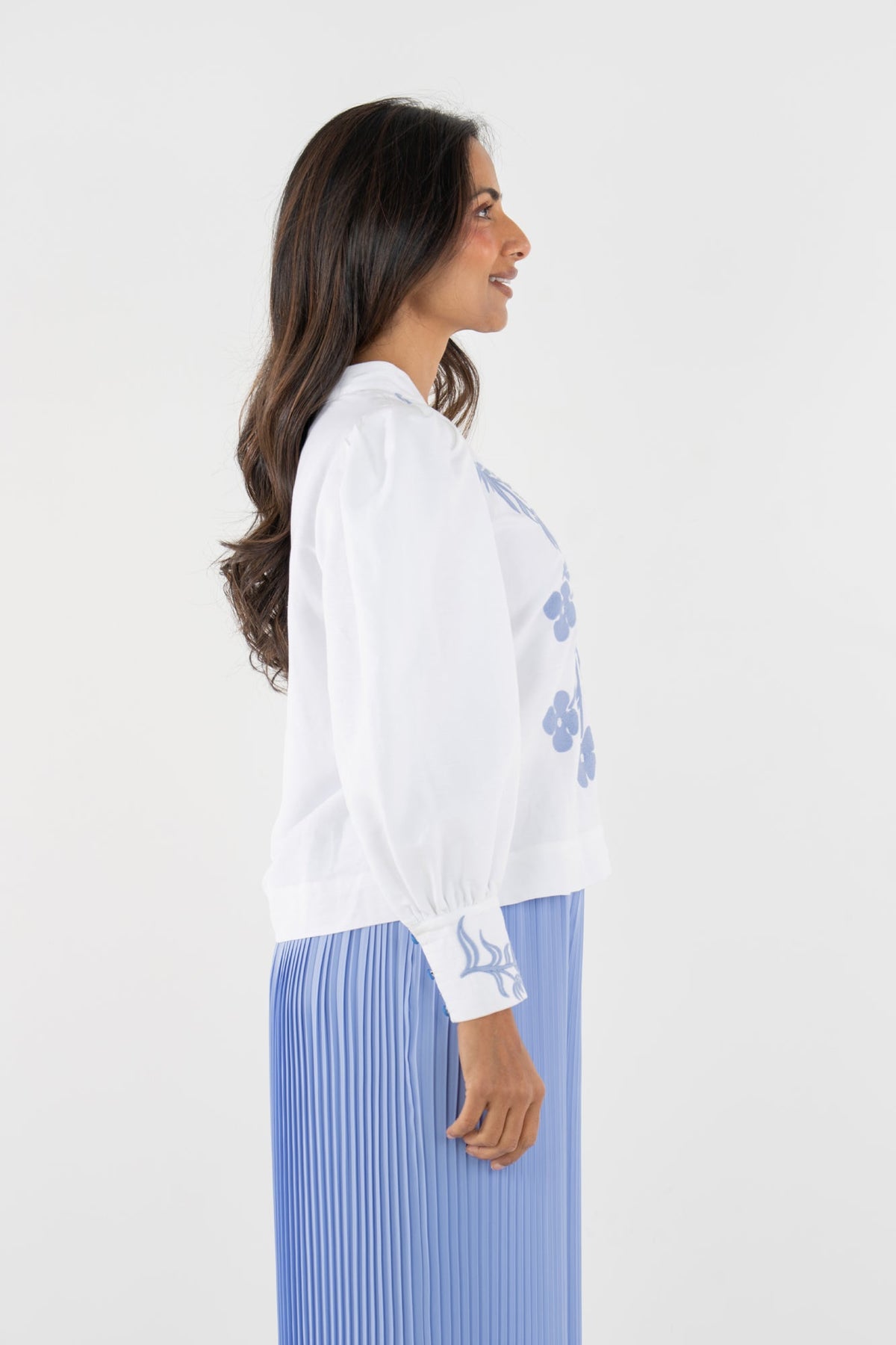 680-emily-mcCarthy-hampton-top-in-dutch-tile-1