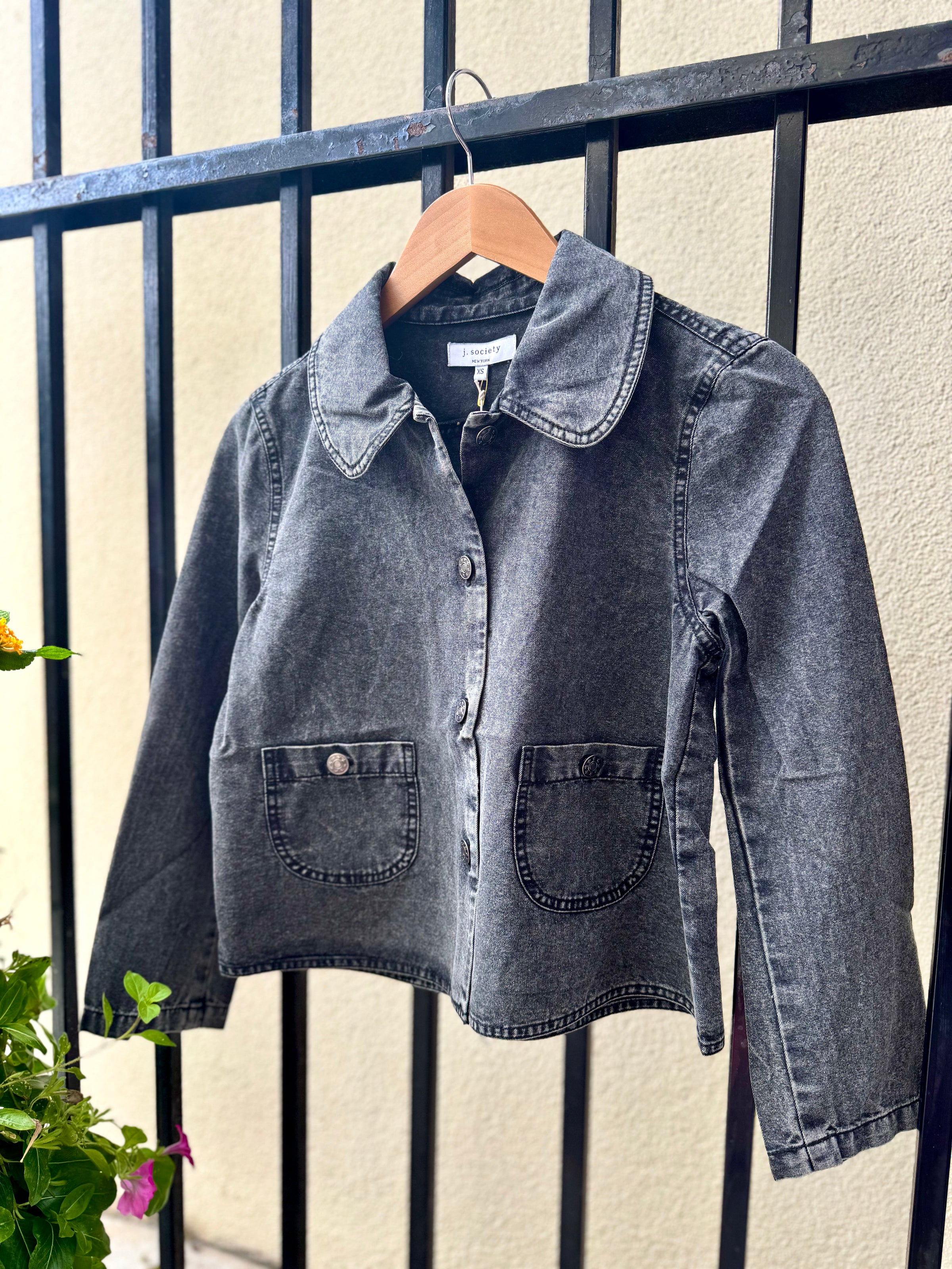 70010-j-society-jean-jacket-collar-pockets-black-1