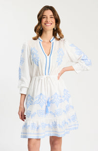 72312EE-tyler-böe-rona-linen-embroidered-dress-in-white-vista-blue-1