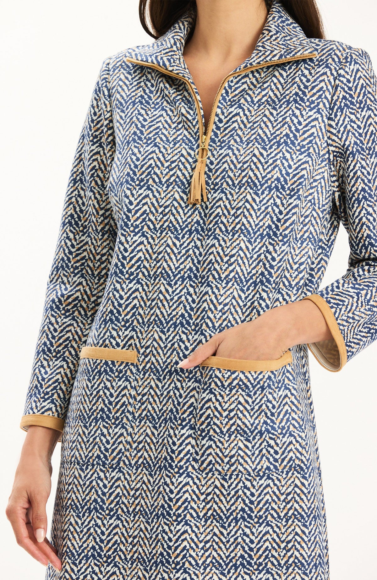 73215FF-tyler-böe-helena-knit-dress-in-herringbone-blue-iced-coffee-1