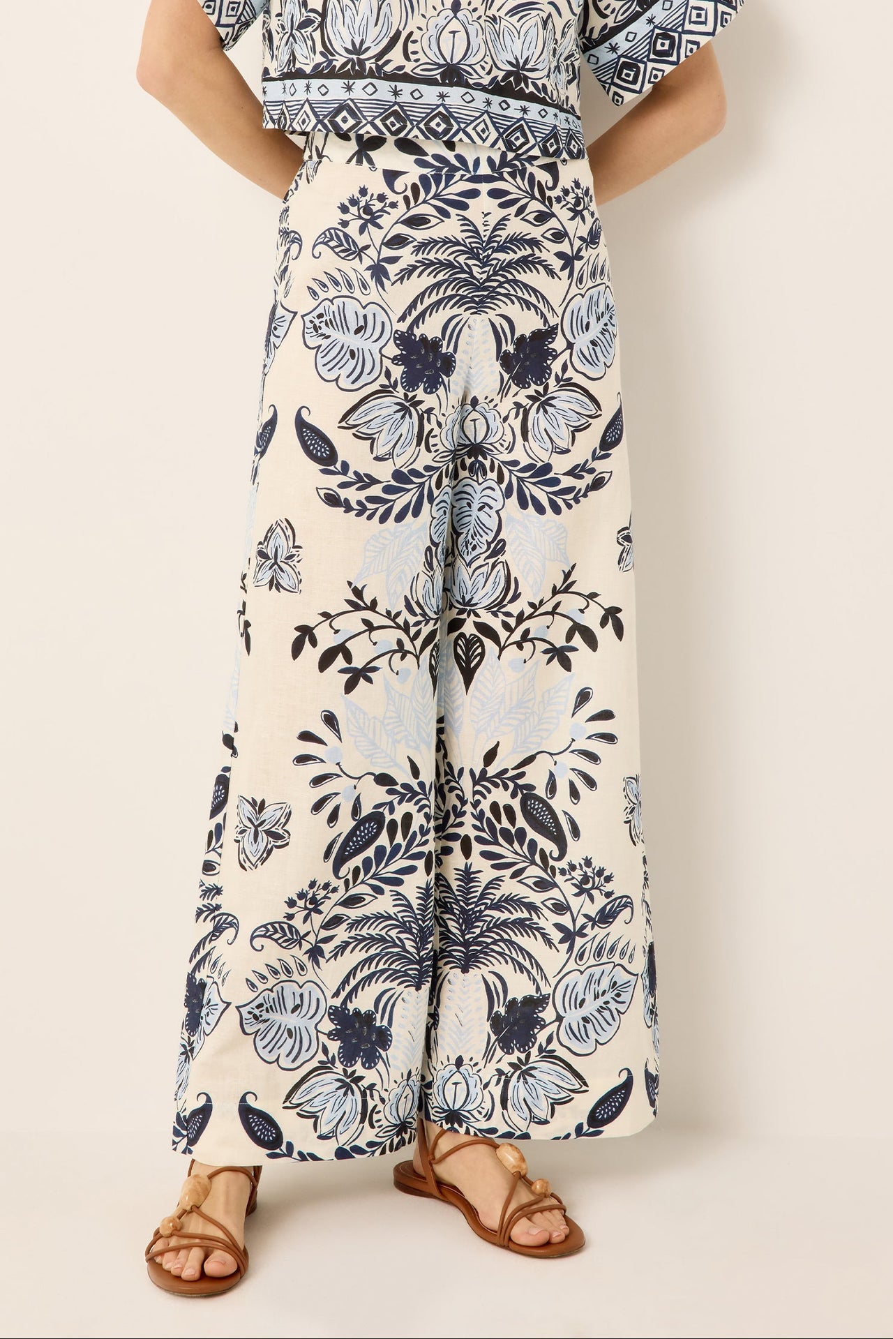 739-245-254D-marie-oliver-bennett-pant-in-tropica-1