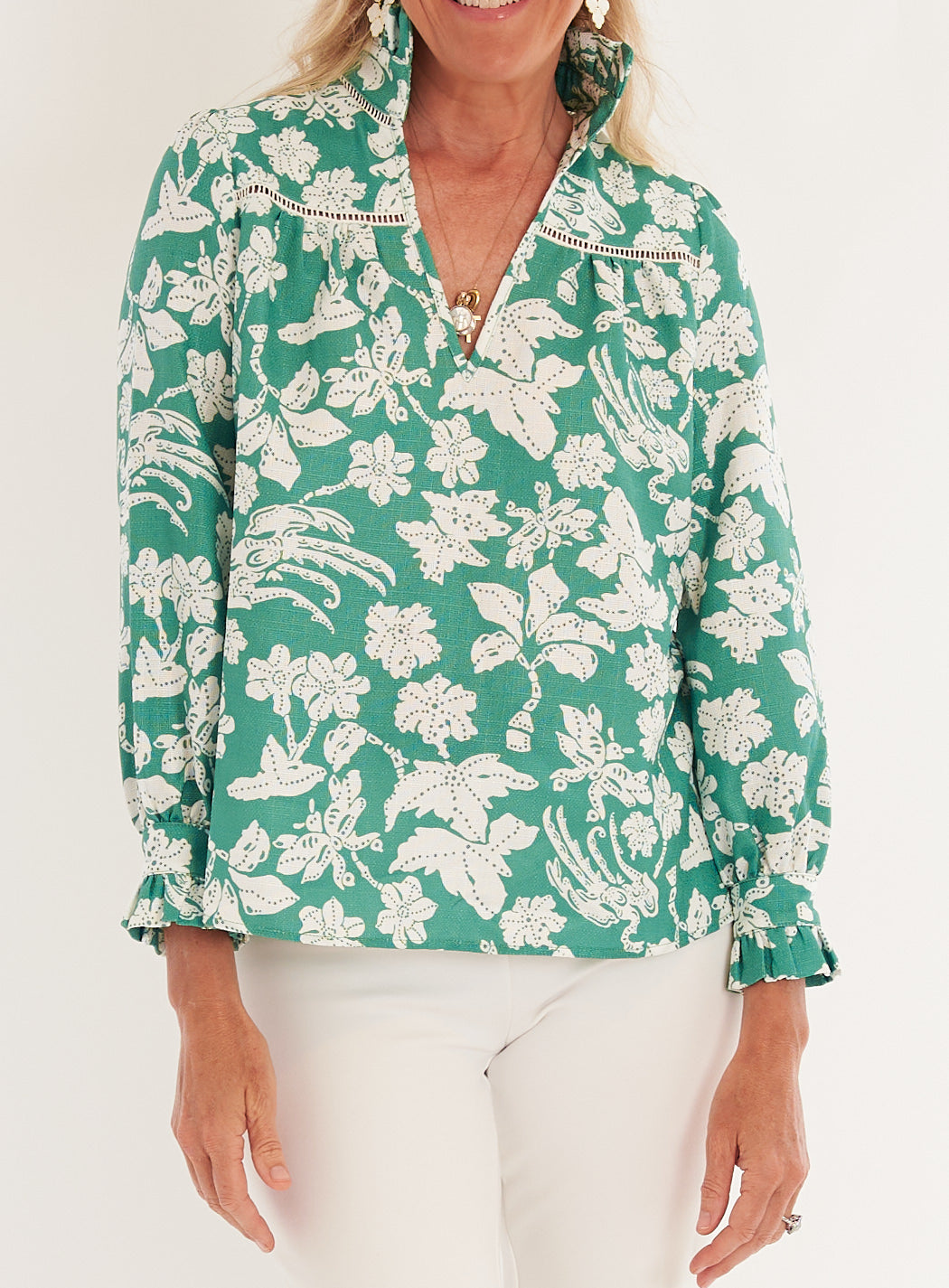 7425233715294-CK-bradley-aspen-blouse-in-lingren-verde-1
