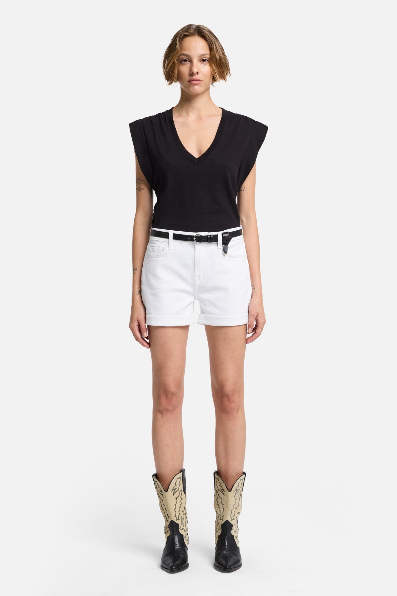7U702445-seven-jeans-mid-roll-shorts-in-white-1