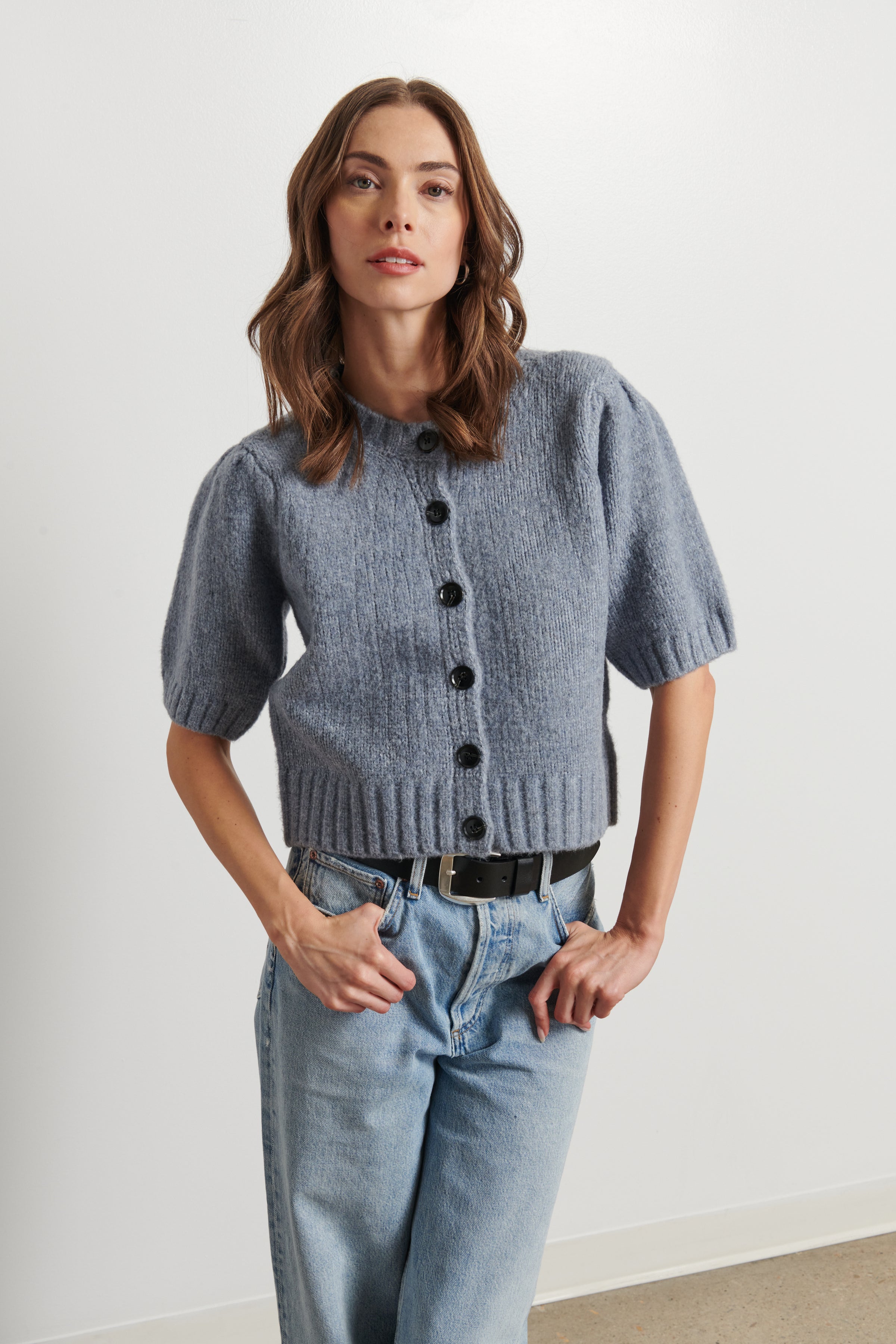 8000SSF25-line-the-label-coco-sweater-in-oxford-evening-1