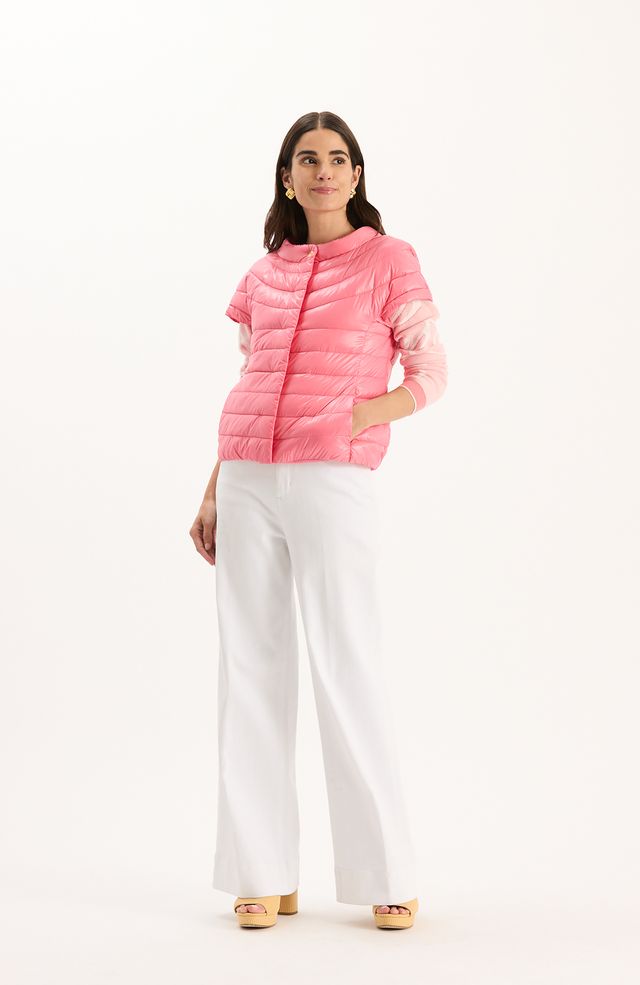 81000-tyler-boe-shelly-puffer-vest-in-coral-3