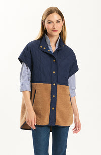 82300FF-tyler-böe-cassidy-quilted-jacket-in-iced-coffee-midnight-1