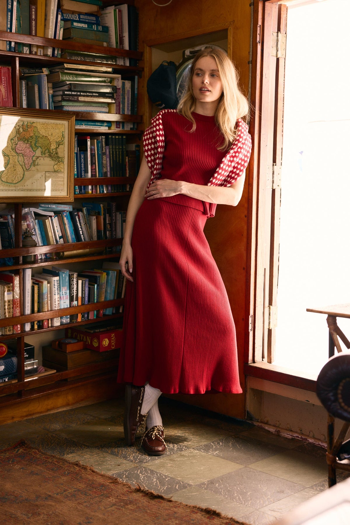 8535781572781-olivia-by-livro-gerty-skirt-in-crimson-1