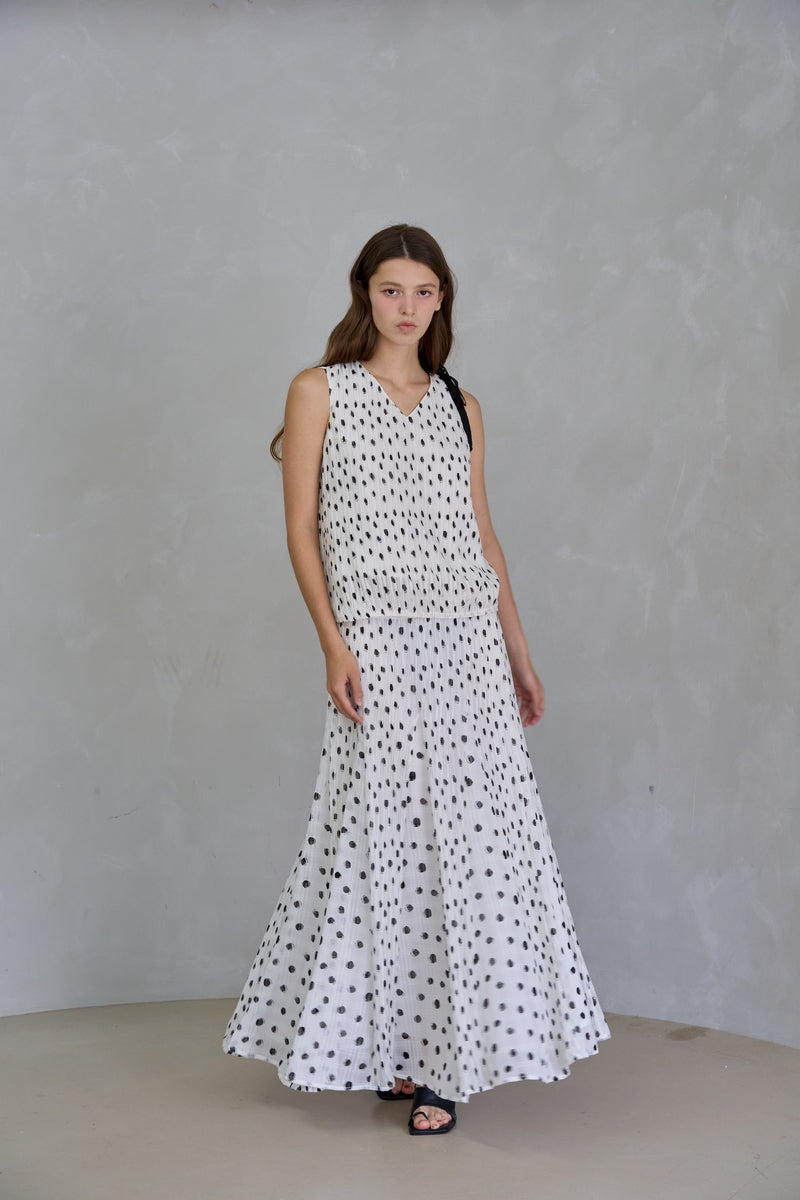 9255-norah-noh-polka-dot-skirt-in-black-and-white-1-890-norah-noh-polka-dot-tank-top-in-black-and-white-1
