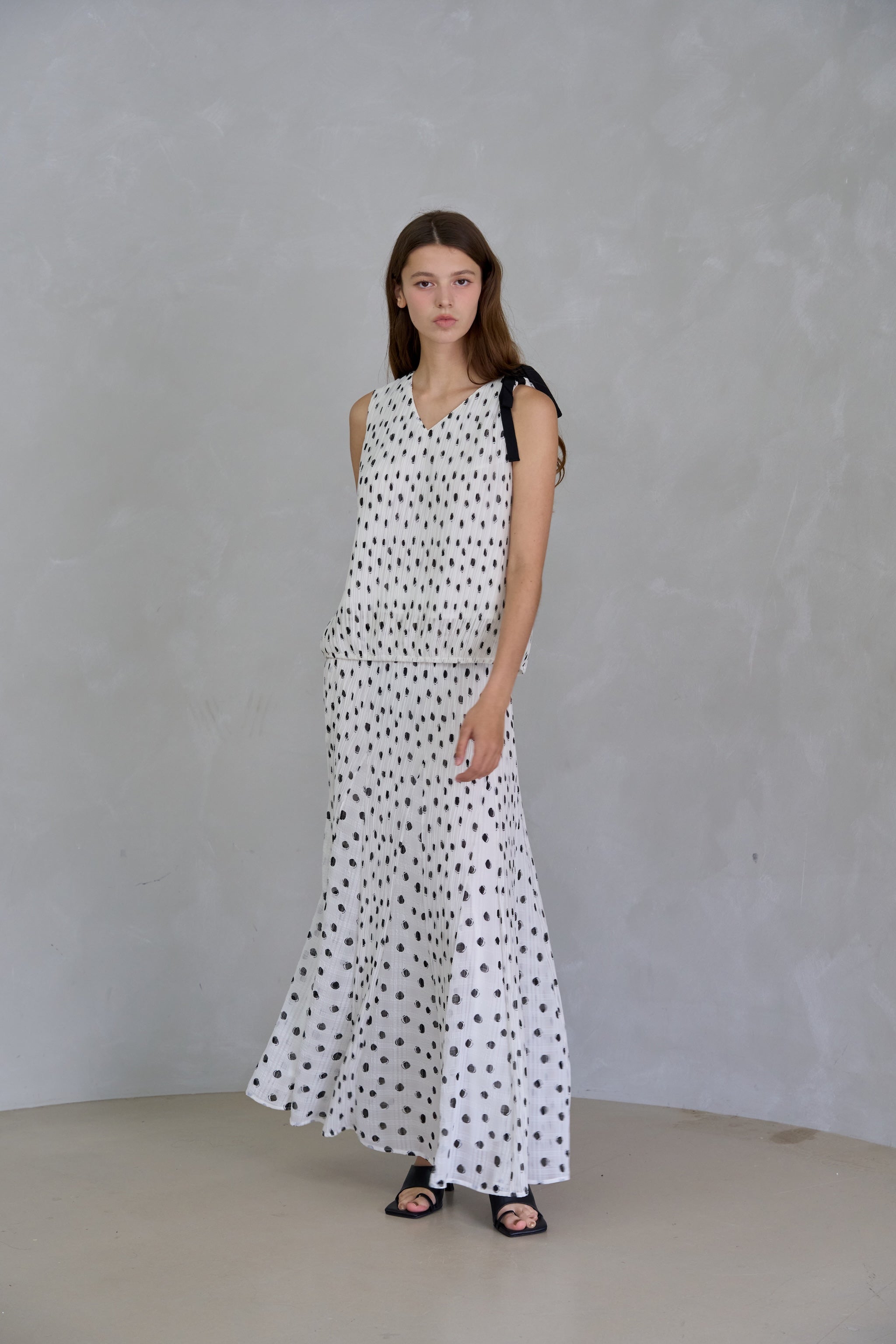 9255-norah-noh-polka-dot-skirt-in-black-and-white-1890-norah-noh-polka-dot-tank-top-in-black-and-white-1