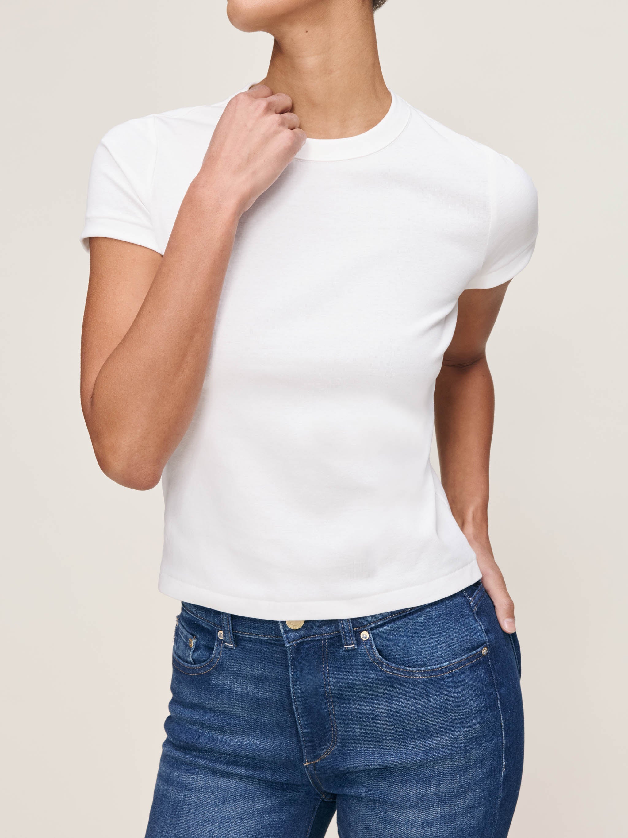 90024-DL1961-shrunken-tee-in-white-1