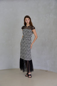 917-norah-noh-geometric-maxi-dress-in-black-and-white-1