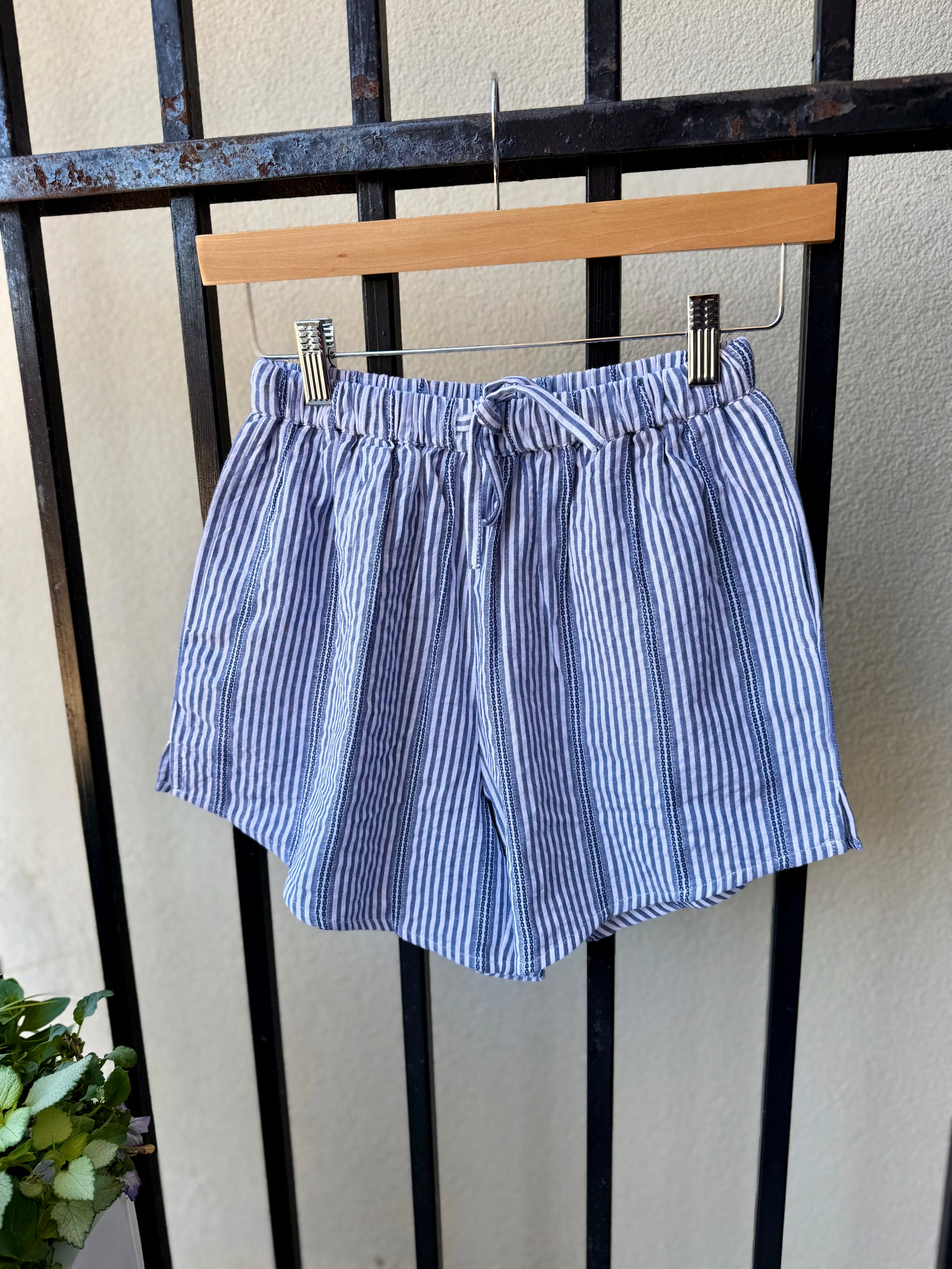 9365670920422-victoria-dunn-isla-blouse-in-shoreline-2