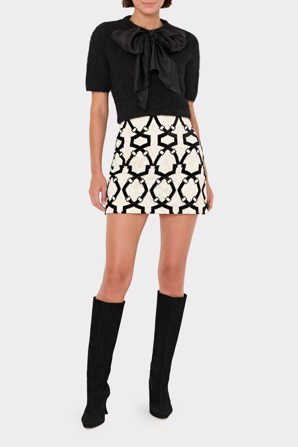 93QS75-milly-jayla-velvet-skirt-in-white-black-1