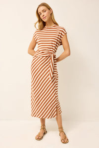 940D-375-275B-marie-oliver-elowyn-dress-in-biscayne-1