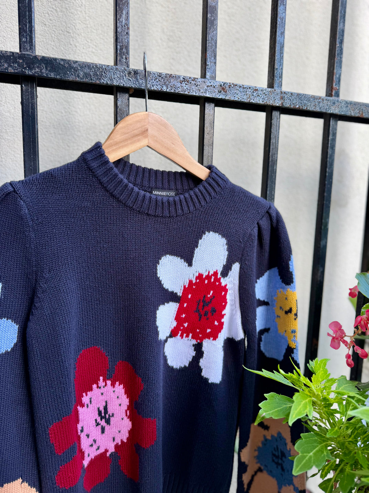 9932-minnie-rose-marled-flower-crew-sweater-in-navy-1