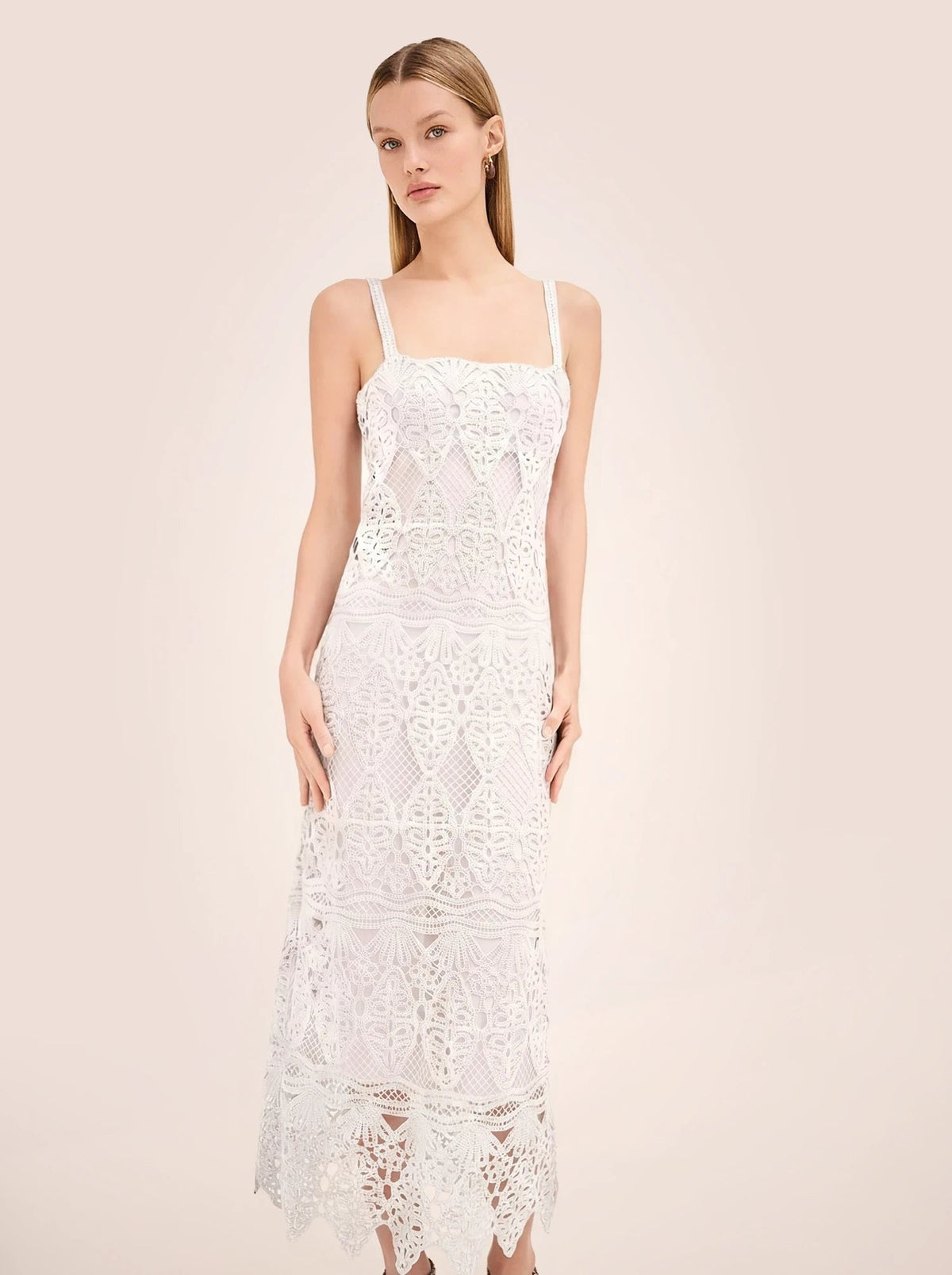 A1260428-1062-alexis-ravello-dress-in-white-crochet-1