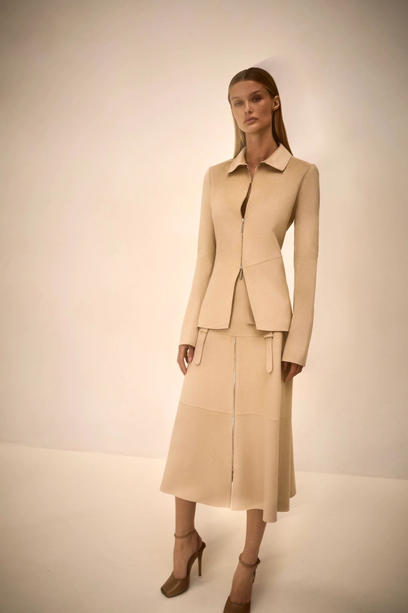 A3250907-0782-alexis-jenny-skirt-in-dune