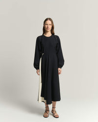 AB2C6744SATBIC-beatrice-kimono-sleeve-dress-in-black-1