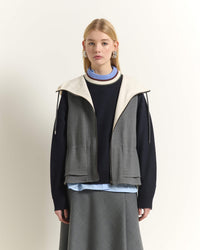 AB2C9079ARDI-breatice-sleeveless-vest-with-hood-and-front-zip-in-cloud-gray-1