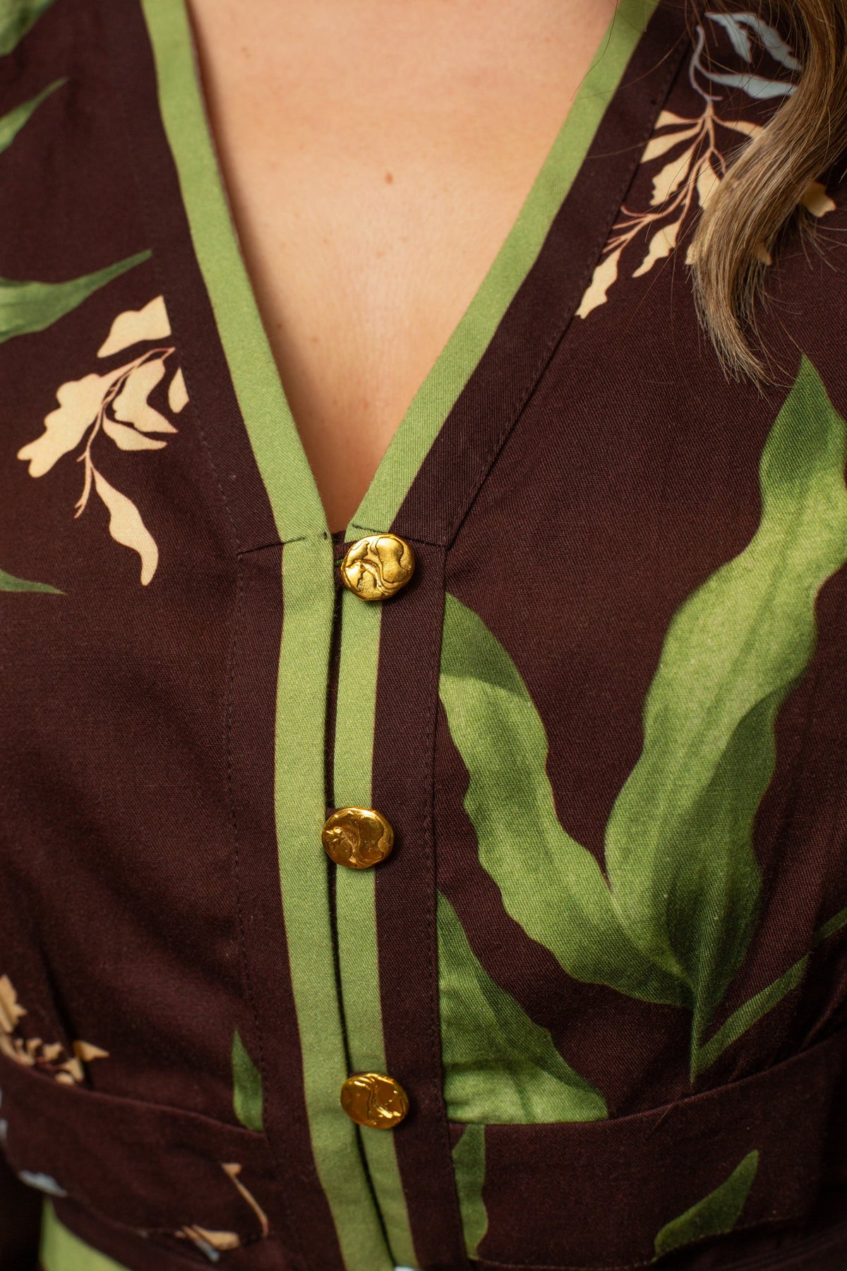 ACOCT15-anna-cate-kaleb-dress-in-black-frond-1