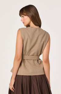 ACT19258L-aster-the-label-darrien-vest-in-light-beige-1