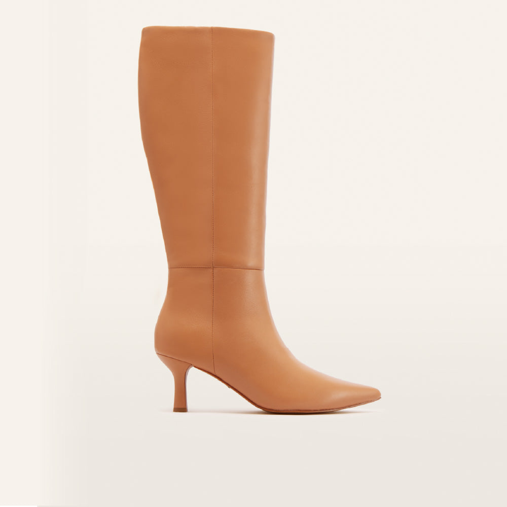 Allegra Fitted Boots in Tan