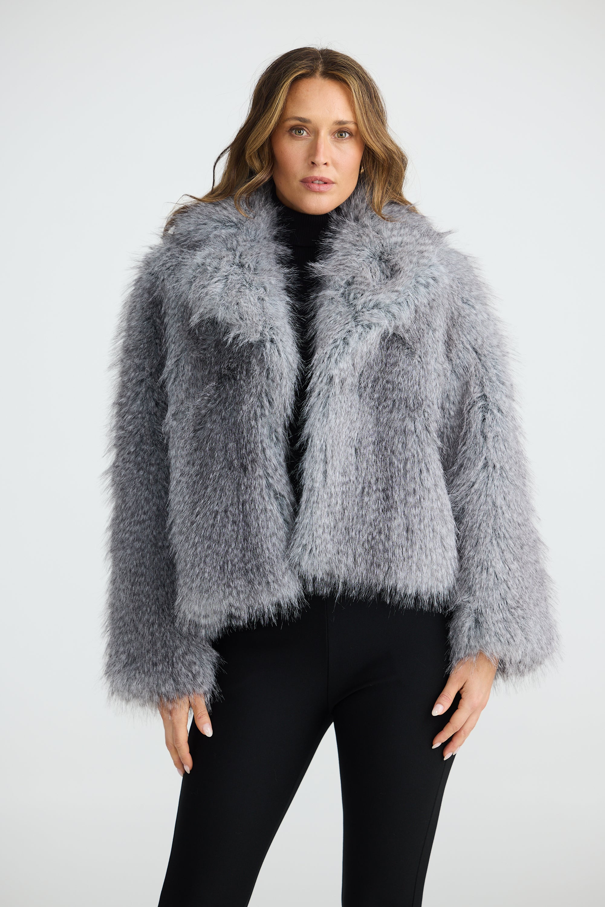 BT25001-1-brave-true-bertoli-fur-jacket-grey-1