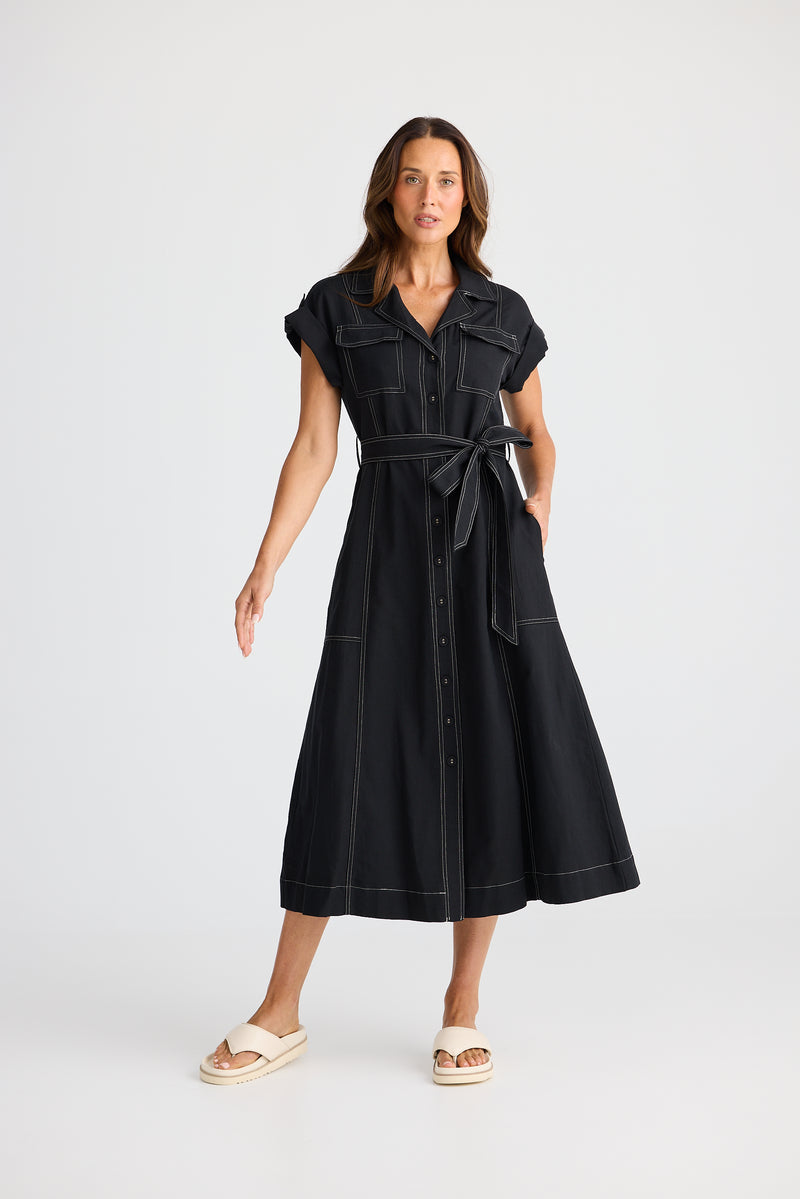 BT25421-brave-and-true-portia-dress-in-black-1