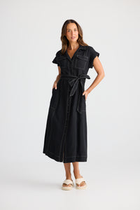 BT25421-brave-and-true-portia-dress-in-black-1