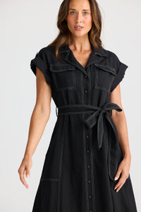 BT25421-brave-and-true-portia-dress-in-black-4